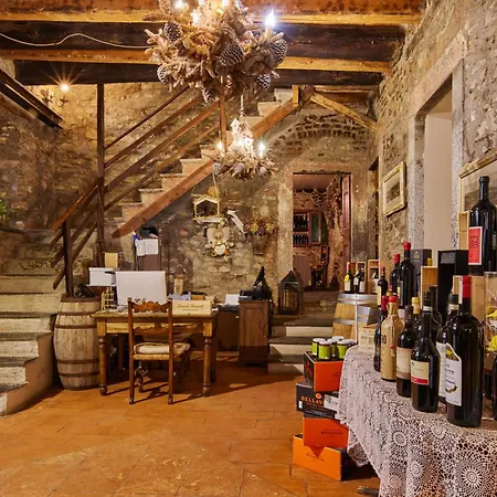 Cascina Mirandola Çiftlik konaklama *