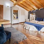 Cascina Mirandola ファームステイ *